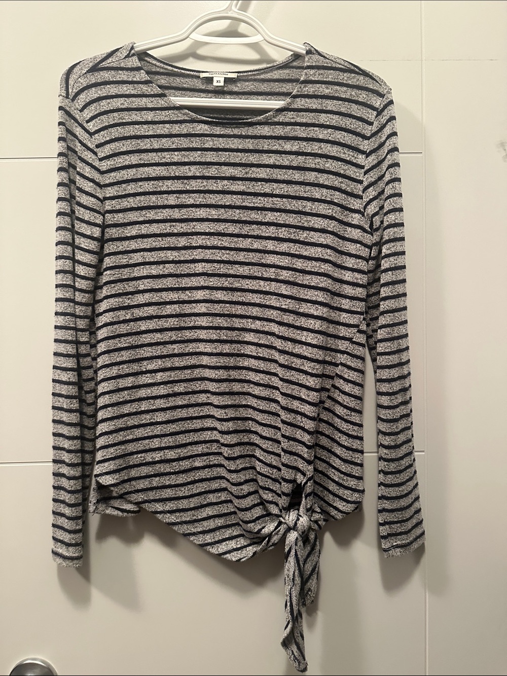 Stella & Dot Black and grey Striped Tie-Front Long Sleeve Top